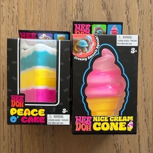 Nee Doh Nice Cream Cone PINK & Peace O' Cake set